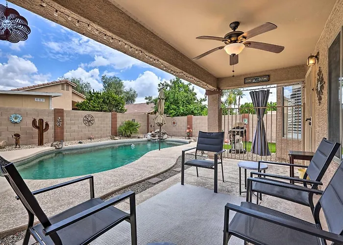 Ferienhaus Bbq-ready Oasis Near Golfing + Stadium!