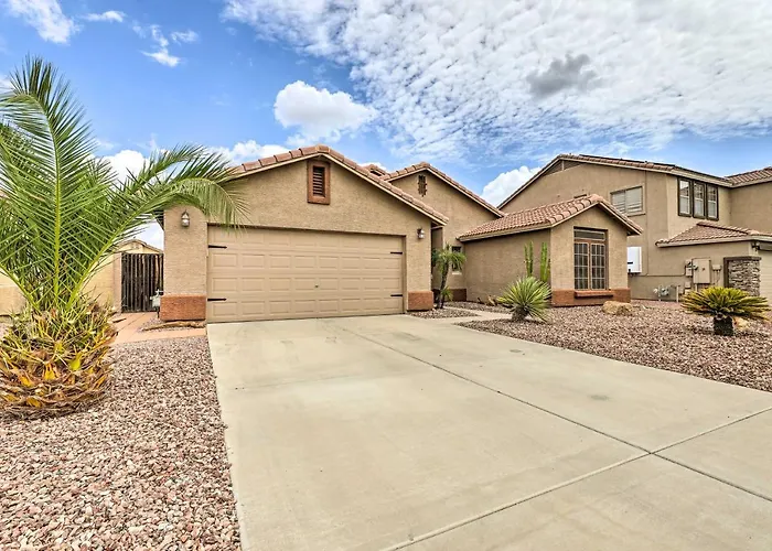 Ferienhaus Bbq-ready Oasis Near Golfing + Stadium!